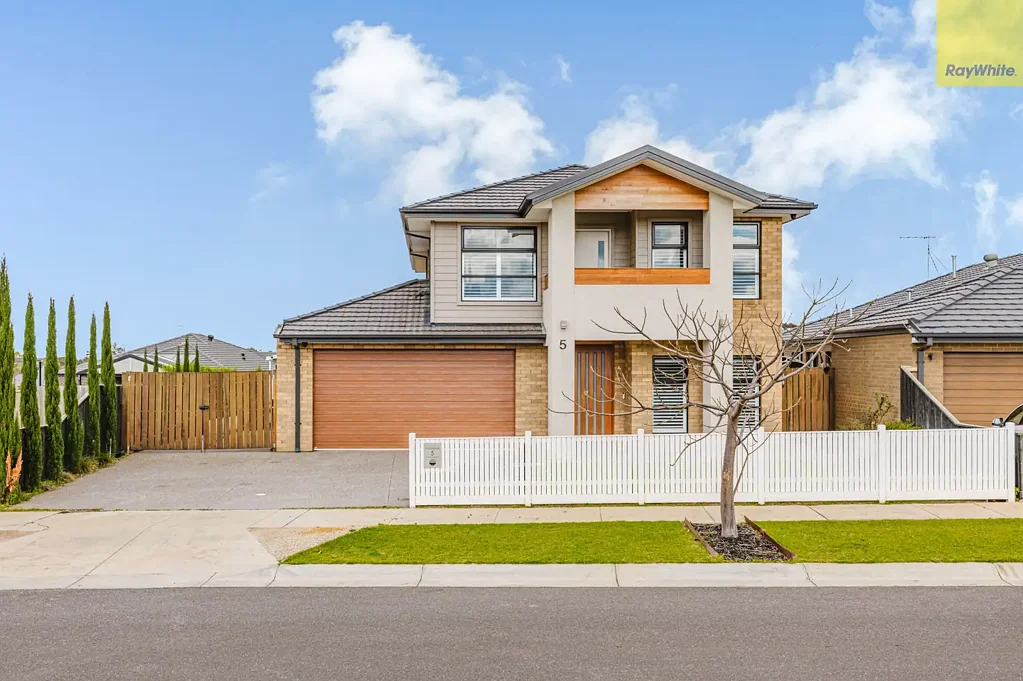 5 Harkness Road, Maddingley, VIC 3340