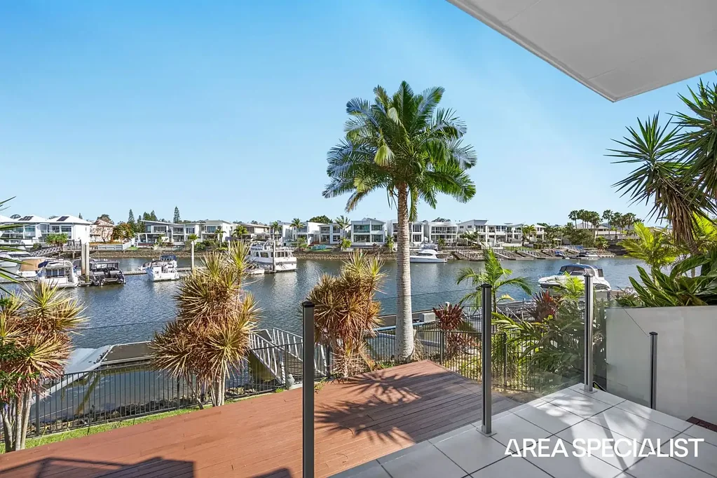 19 Coomera Court, Helensvale, QLD 4212