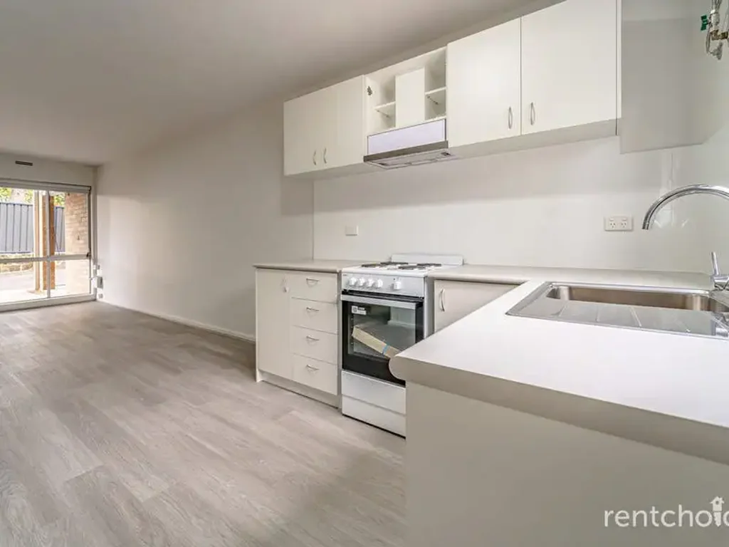 Ground floor apartment close to river!