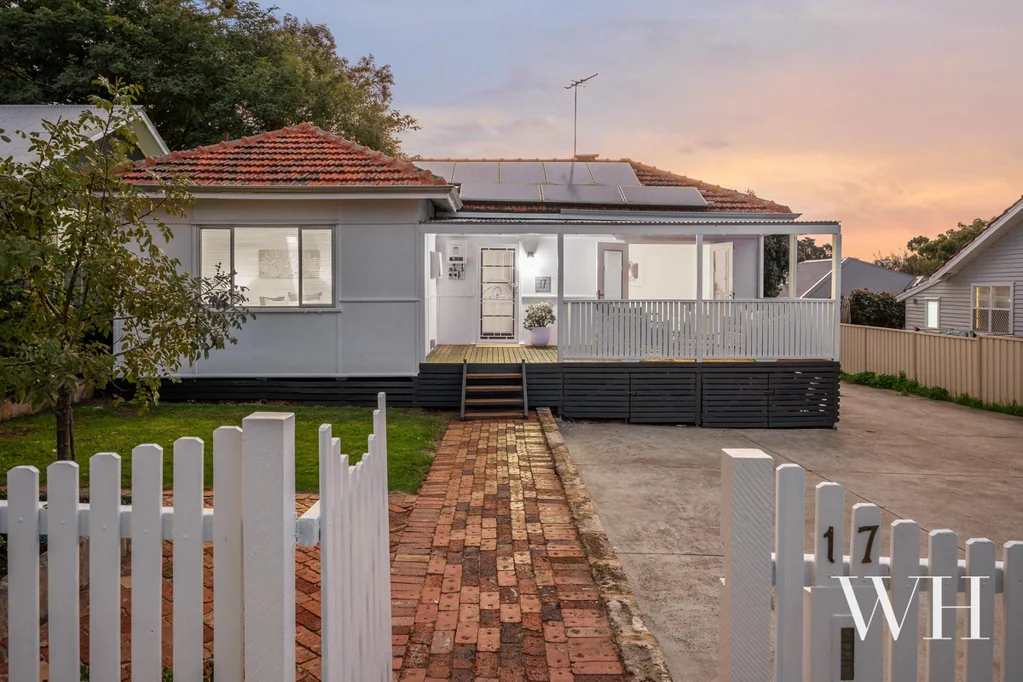 17 Collick Street, Hilton, WA 6163
