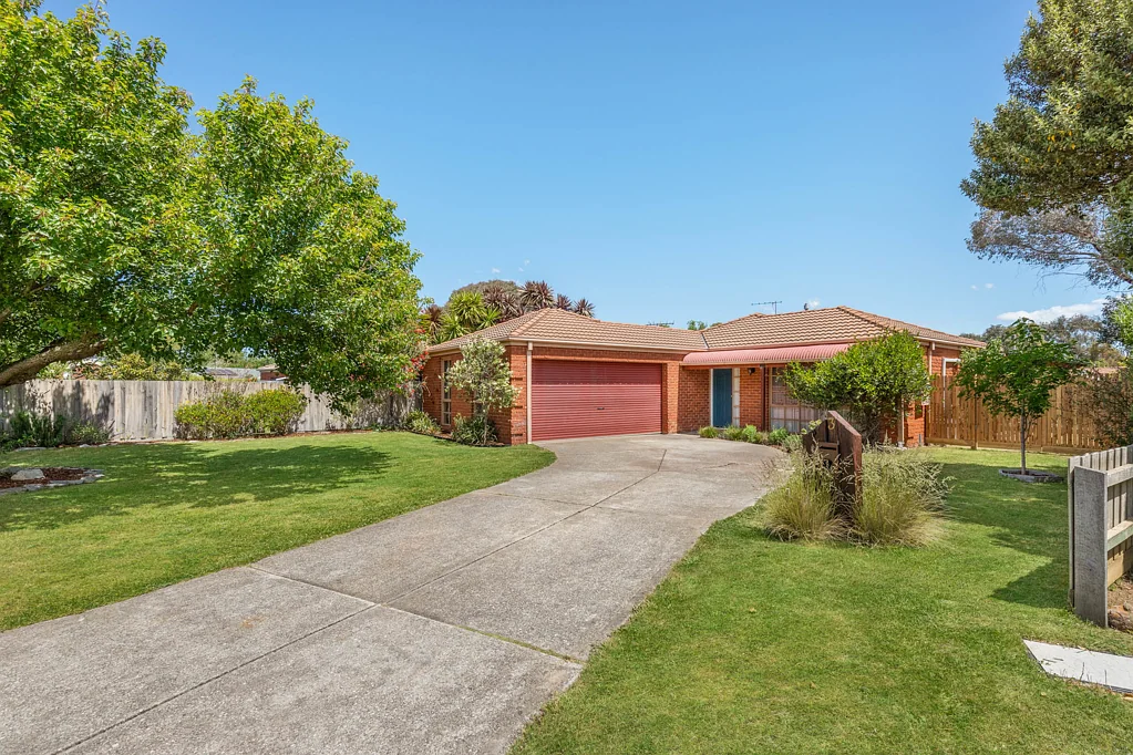 3 Vista Close, Gisborne, VIC 3437