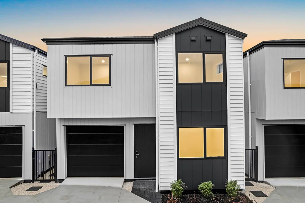 Lot 3/25 La Perouse Street, Botany Downs, Manukau City, Auckland Great Area