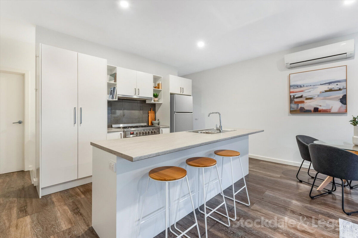 28 WINYARD DR, MOOROOLBARK VIC 3138, 0部屋, 0バスルーム, Townhouse