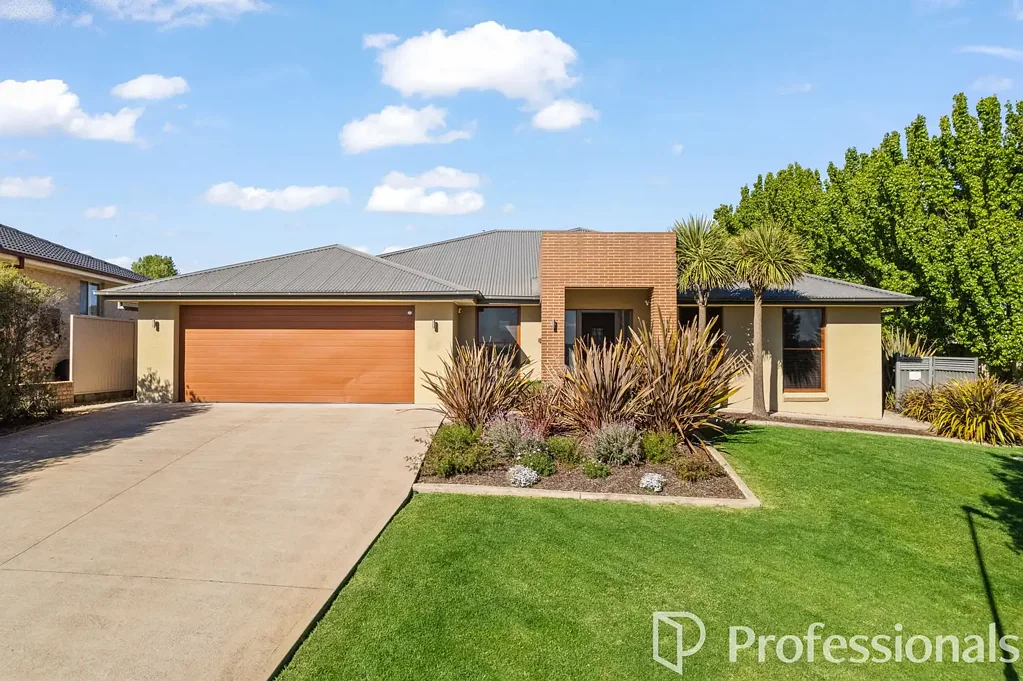 75 Ilumba Way, Kelso, NSW 2795