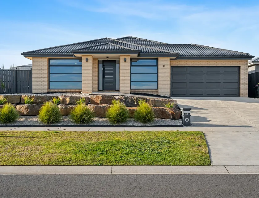 24 Waldock Way, Warrnambool, VIC 3280, 4房, 2浴, House