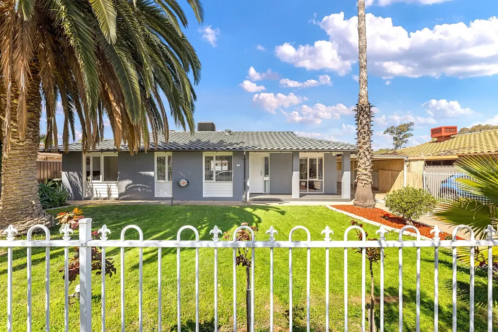 44 Secomb Avenue, Parafield Gardens, SA 5107