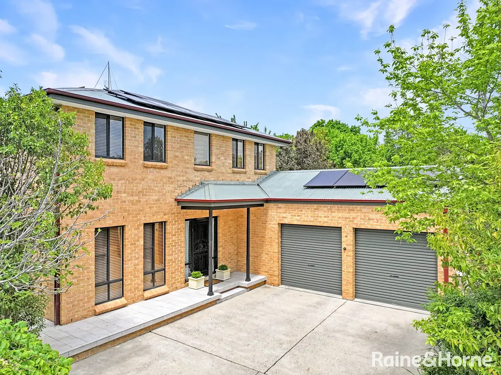 17 Apsley Street, Perthville, NSW 2795