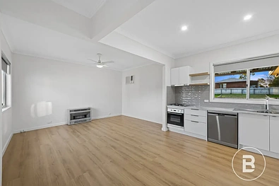 5 Regent Street, Kangaroo Flat, VIC 3555, 2 침실, 1 욕실, House