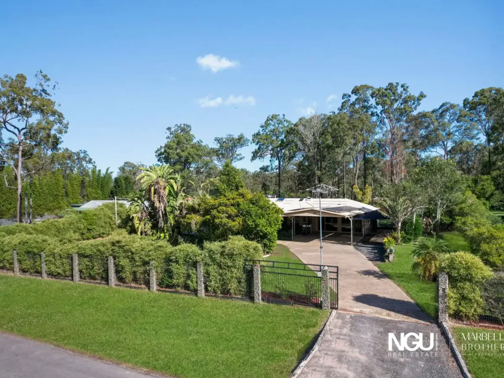 Greenbank 4Zimmer FAMILY LIFESTYLE & ENTERTAINING ON 4,000M²