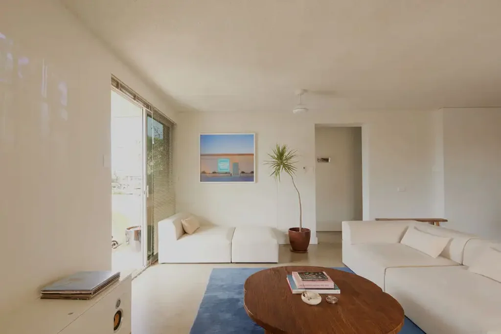 FULLY FURNISHED APARTMENT IN WOOBERA APARTMENTS - SHORT TERM LEASE from 1ST JULY 2025