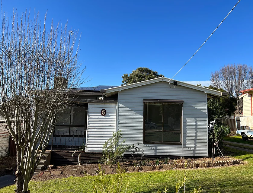 5 Chisholm Crescent, Seymour, Shepparton, 3房, 1浴, House