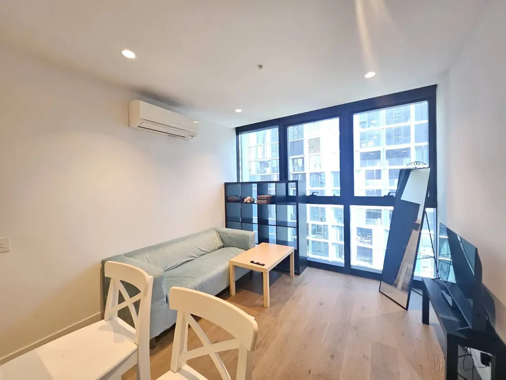 Fully Furnished - 2 Bedroom 2 Bathroom 1 Carpark - Apartment in Victoria One
