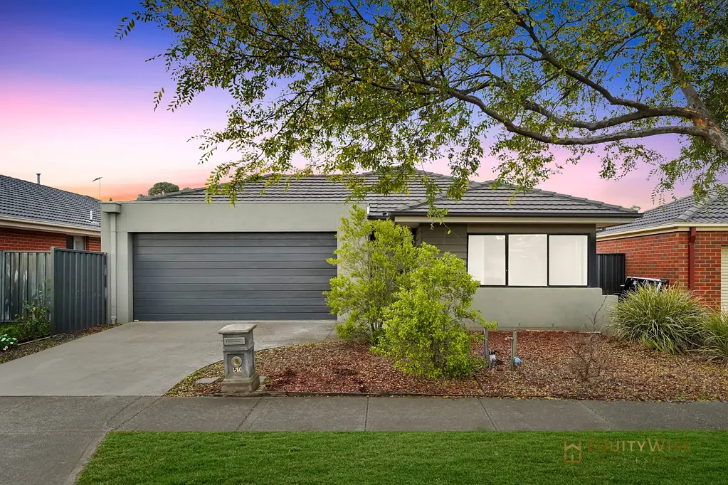 Manor Lakes 3 Slaapkamer Walk to Wyndham Vale Station | 416m² Block | Family Living