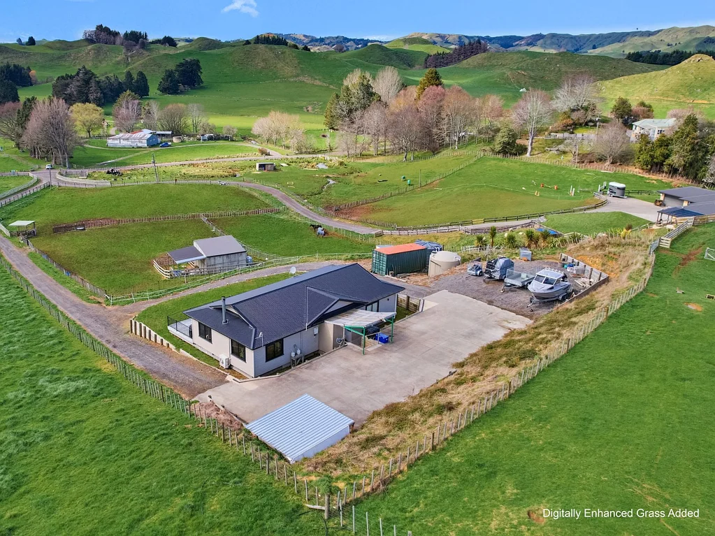Ohakune 4कमरा Everyday Comfort with Countryside Views