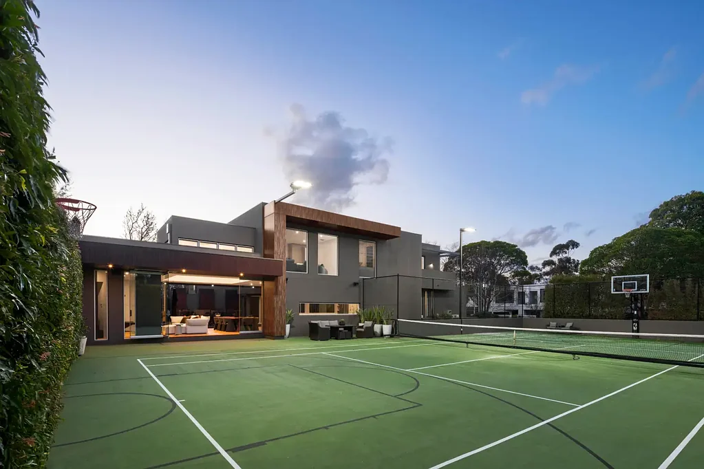 Brighton East 4침실 An Exclusive Estate of Lifestyle, Luxury, and Recreation