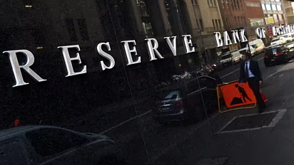 突发！重磅数据反转，澳洲或迎多次加息！买家“血拼”底价房，房价28天急涨2.2%！