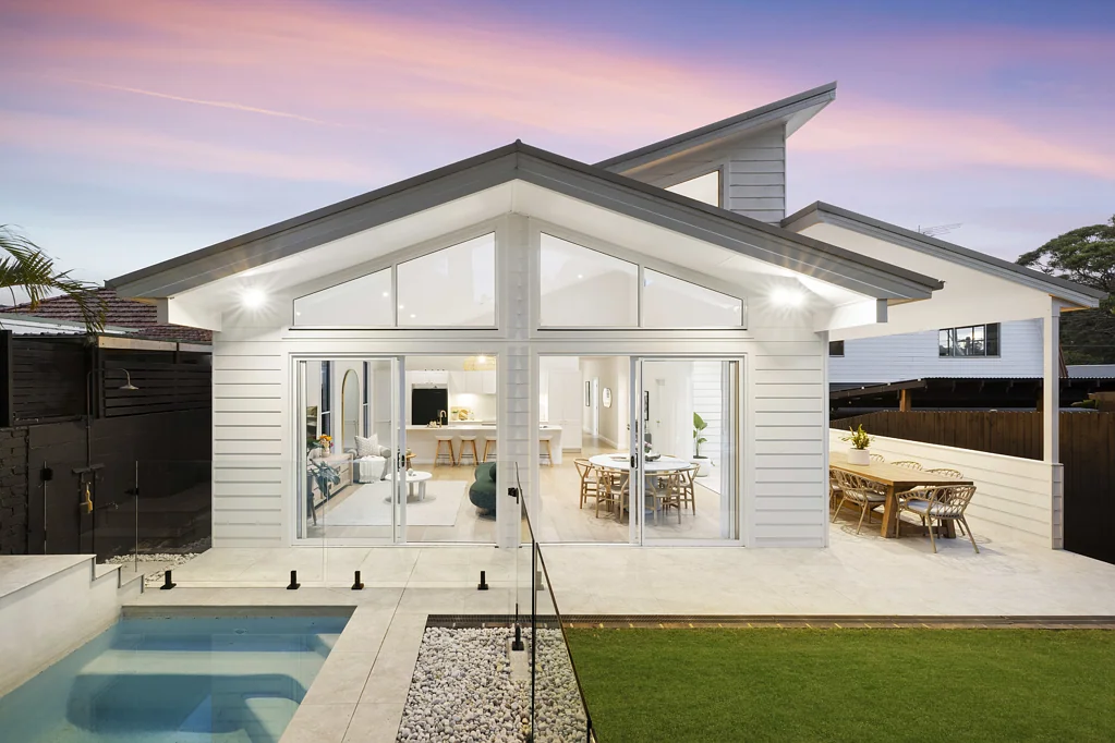Manly Vale 4Moenga Beautifully renovated family home with a sunlit contemporary edge