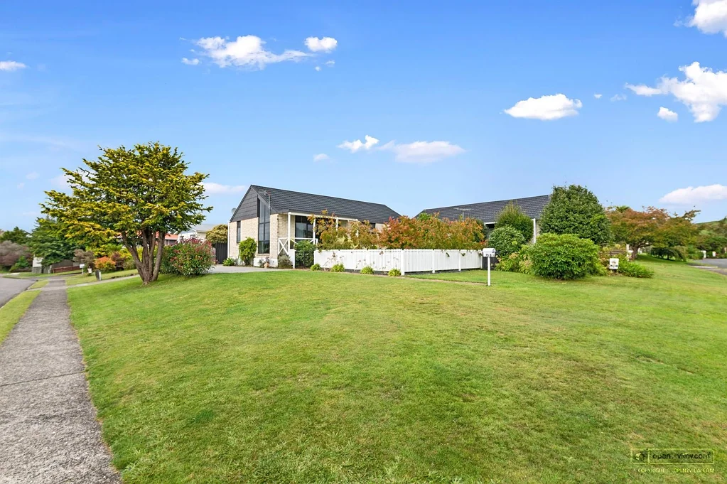 Pukehangi 3房  Move-In Ready, Made for Modern Living