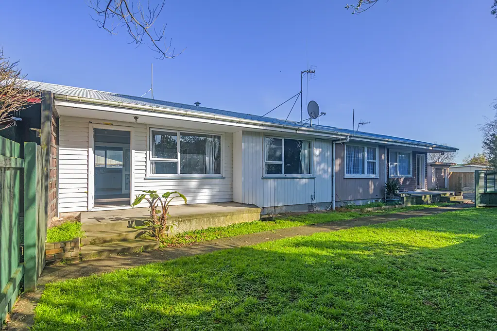 2/302 Tremaine Avenue, Takaro, Palmerston North, Manawatu-Wanganui