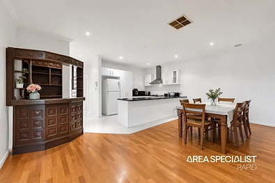 8/66 Hallam Road, Hampton Park, VIC 3976, 3 Kuwarto, 2 Banyo, House
