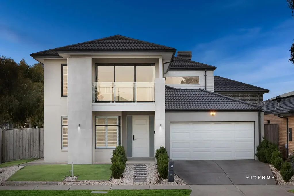 8 Singleton Way, Point Cook, VIC 3030