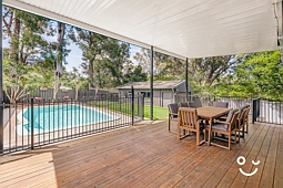 19 Loch Carron Avenue, Farmborough Heights