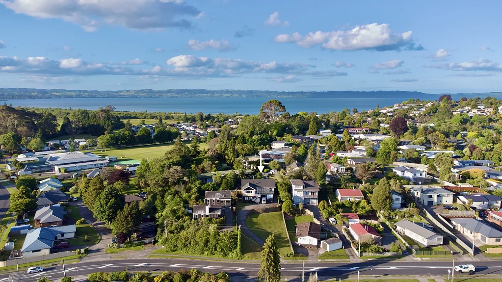 90 Kawaha Point Road, Kawaha Point, Rotorua, Bay of Plenty