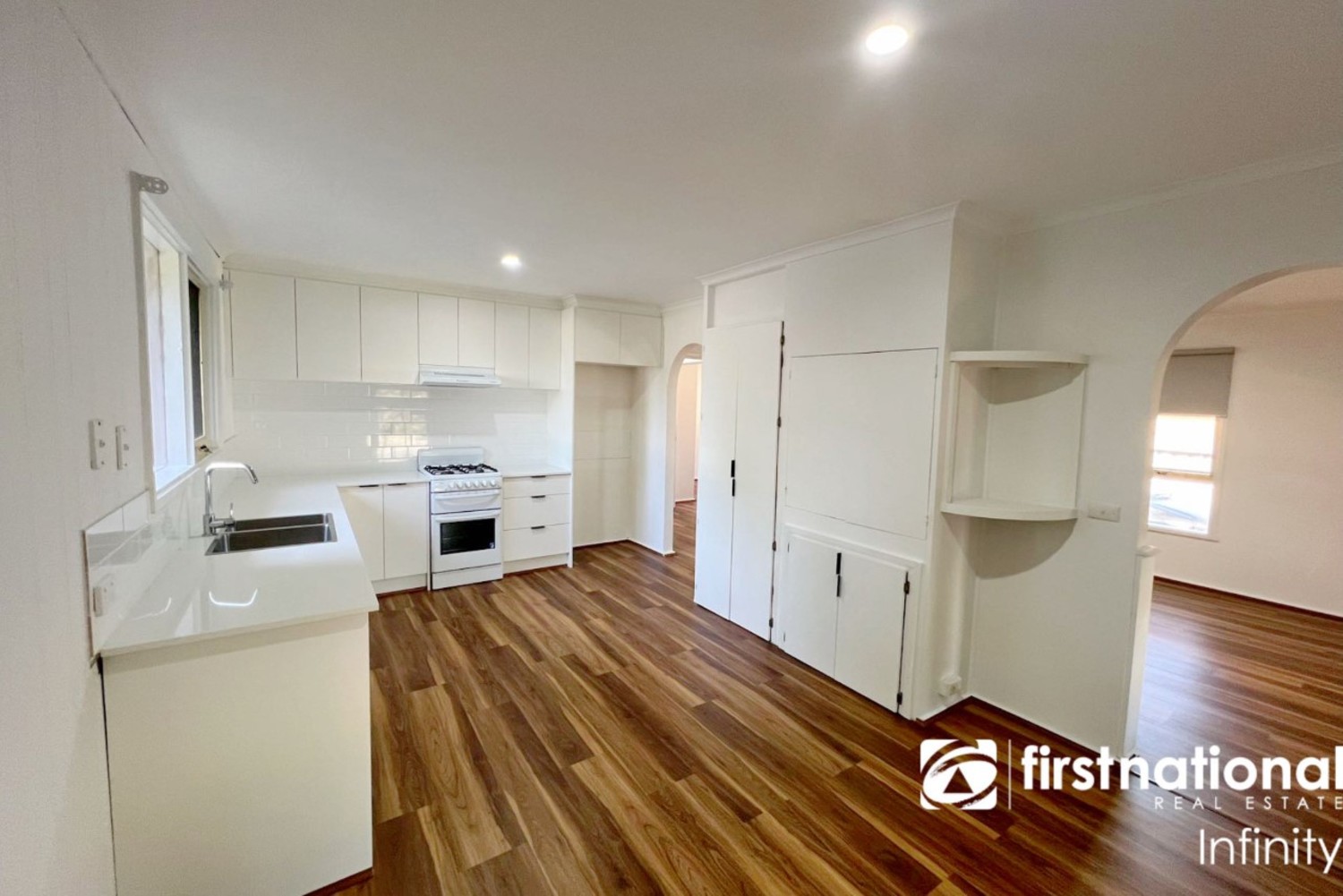 1 WATERS AV, UPPER FERNTREE GULLY VIC 3156, 0房, 0浴, House