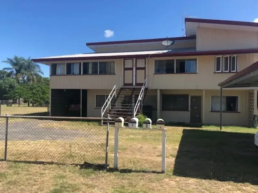 Ocean Views & Electricity Included