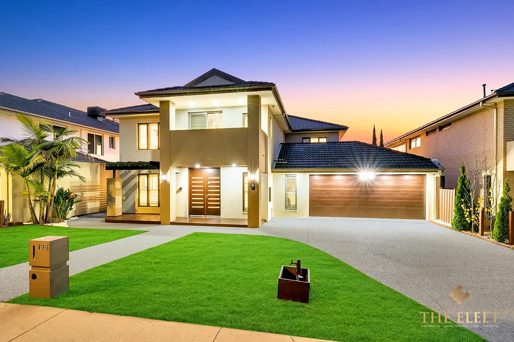 Point Cook 4ਬੈੱਡਰੂਮ MAJESTIC WATERFRONT RESIDENCE!! In Elite Sanctury Lakes