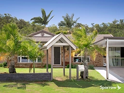 32 Hartwig Crescent, Mount Warren Park