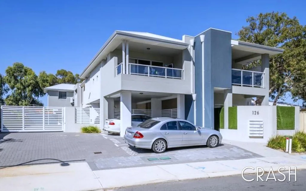 8/126 Tibradden Circle, Ascot, WA 6104