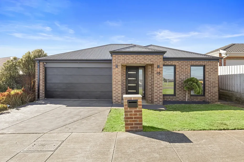 Warrnambool 4બેડરૂમ Stylish & Spacious Family Home