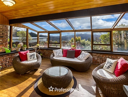 1 Hobbit Lane, Pinehaven, Upper Hutt, Wellington, 5房, 3浴, 独立屋