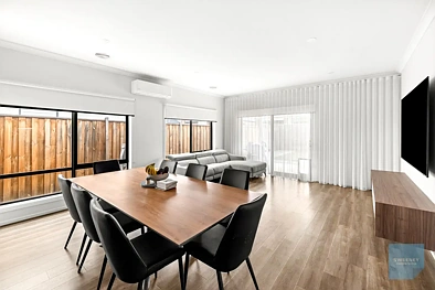 ਰਹਿਣ ਵਾਲਾ ਕਮਰਾ - 18 ART DECO DR, DEANSIDE VIC 3336