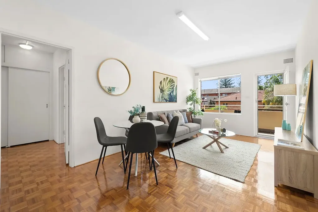 Recent refreshed two-bedroom apartment