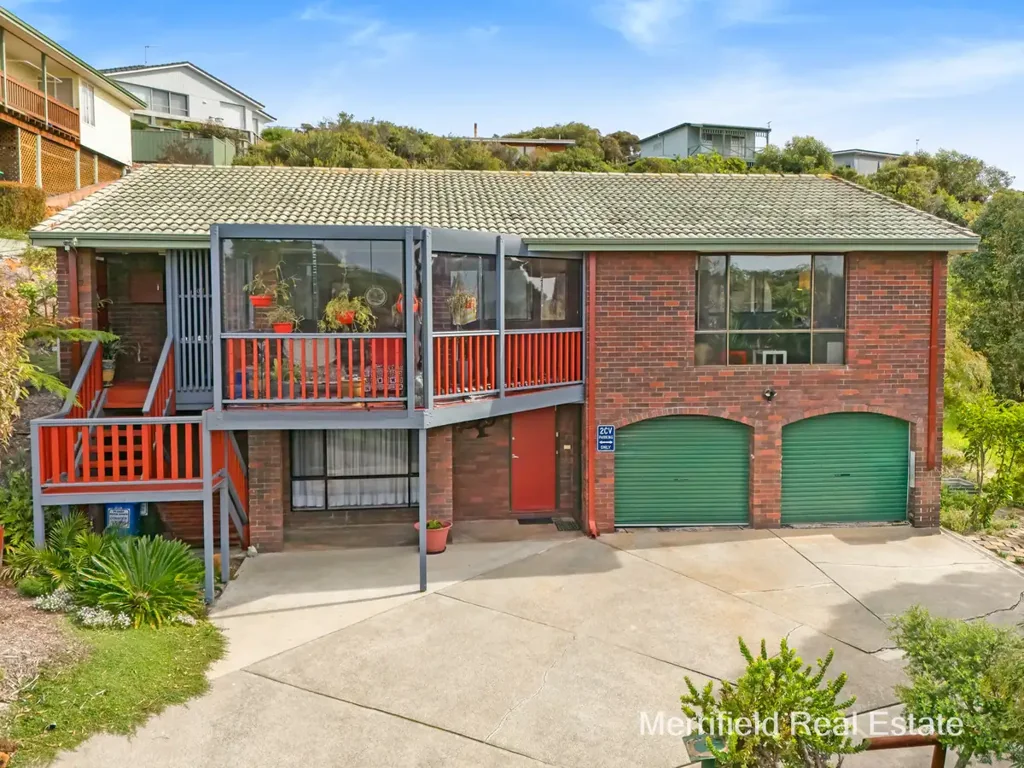 Goode Beach 3Moenga ASPIRE TO NEW HEIGHTS