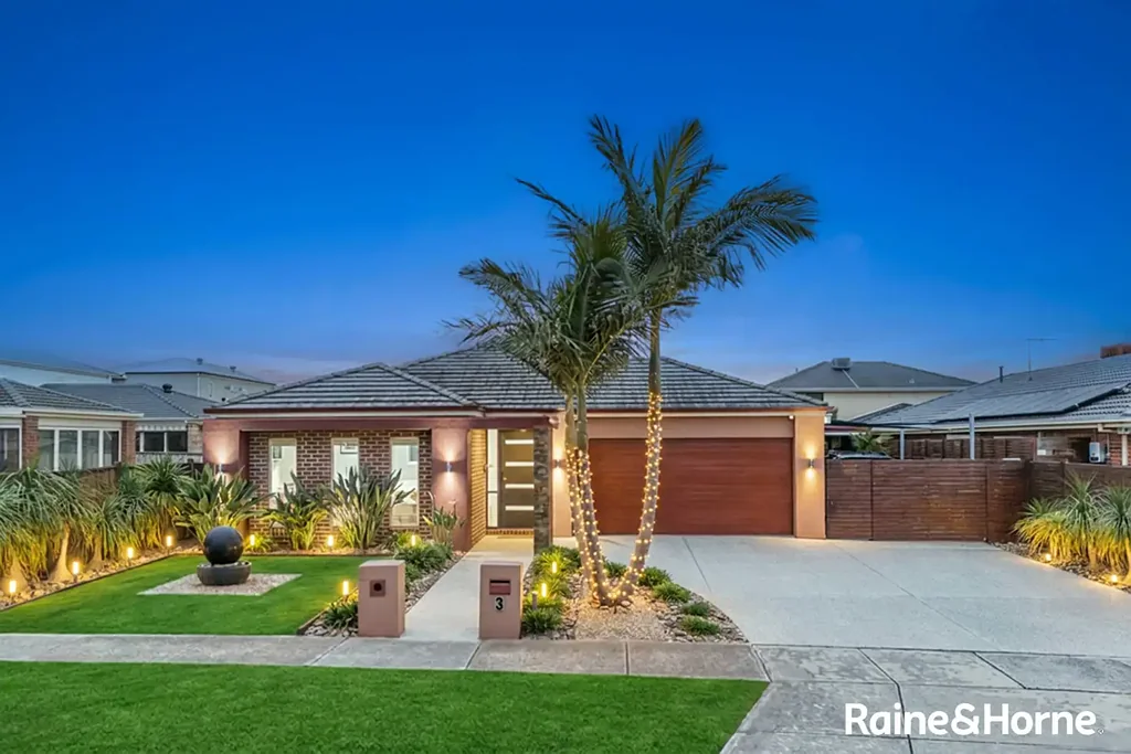 Burnside Heights 4房 宽敞的家庭生活与卓越的户外娱乐空间 "Spacious Family Living with Exceptional Outdoor Entertaining"