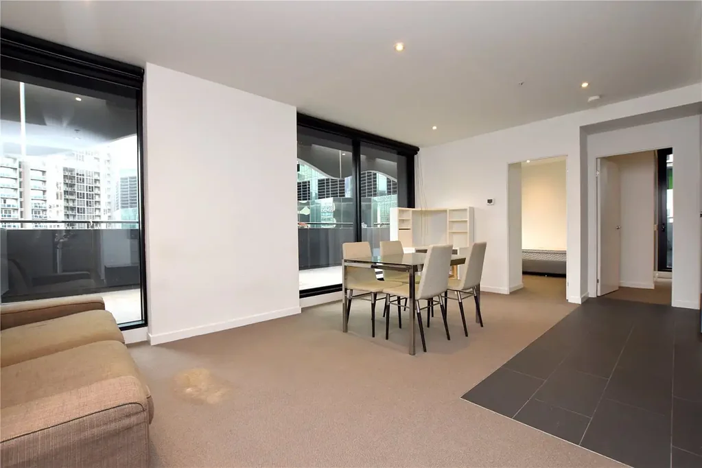 Superb 2 Bedrooms with Huge Size Balcony!