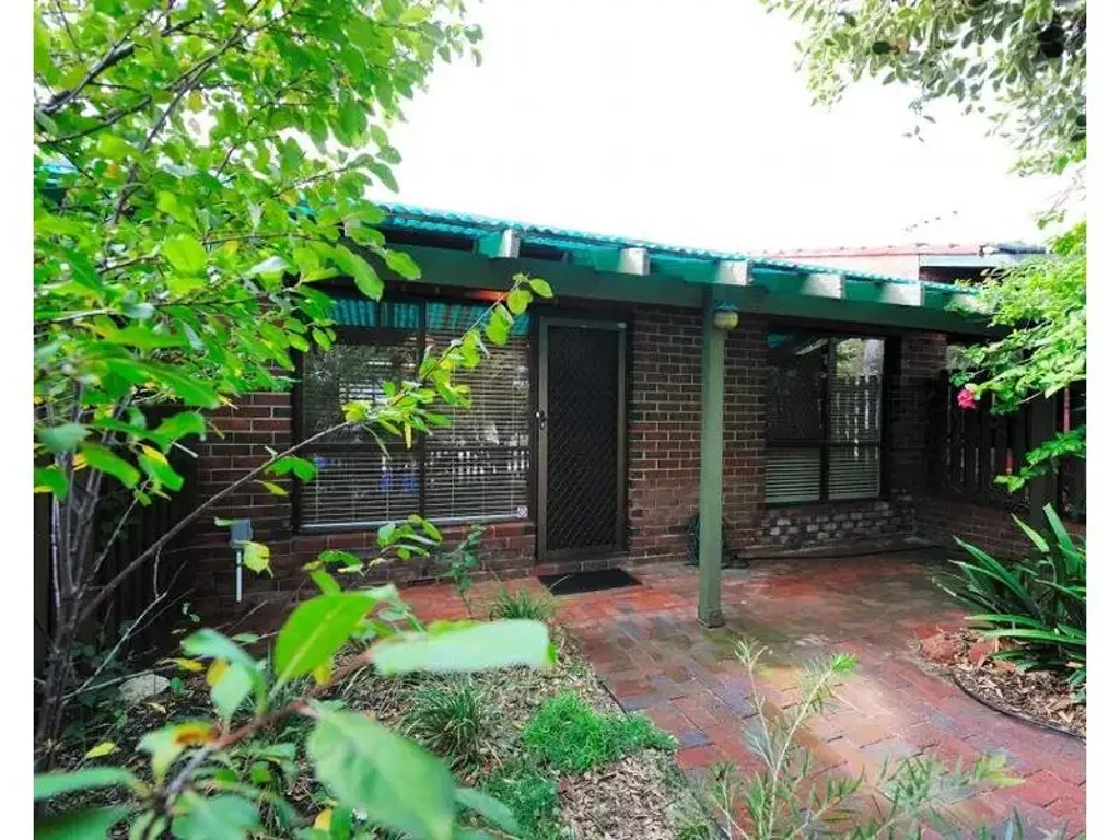 Quiet Private Villa
