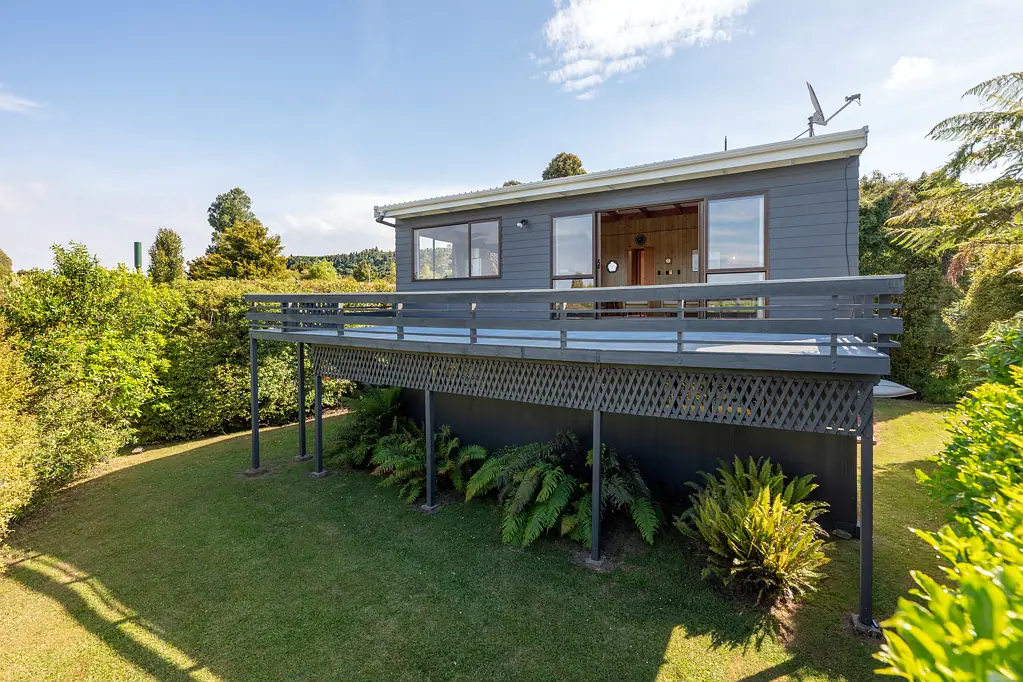 27 Kaiuru Avenue, Pukawa, Taupo, Central North Island