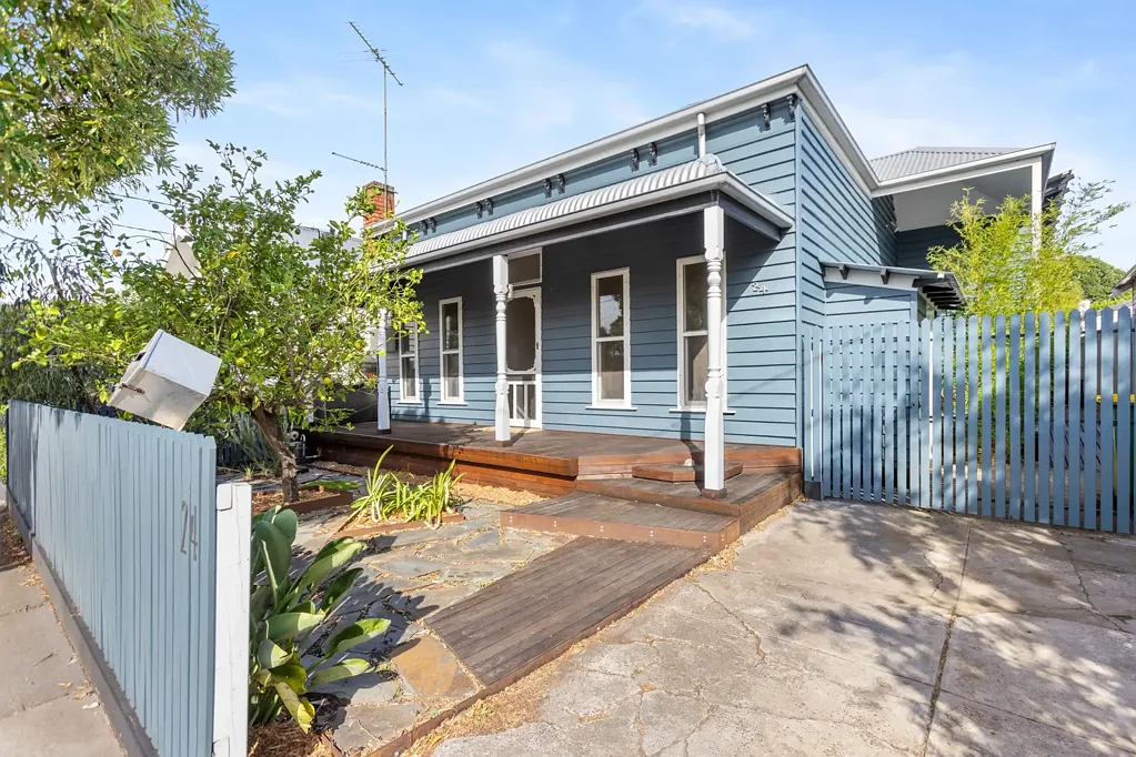24 Empress Avenue, Kingsville, VIC 3012
