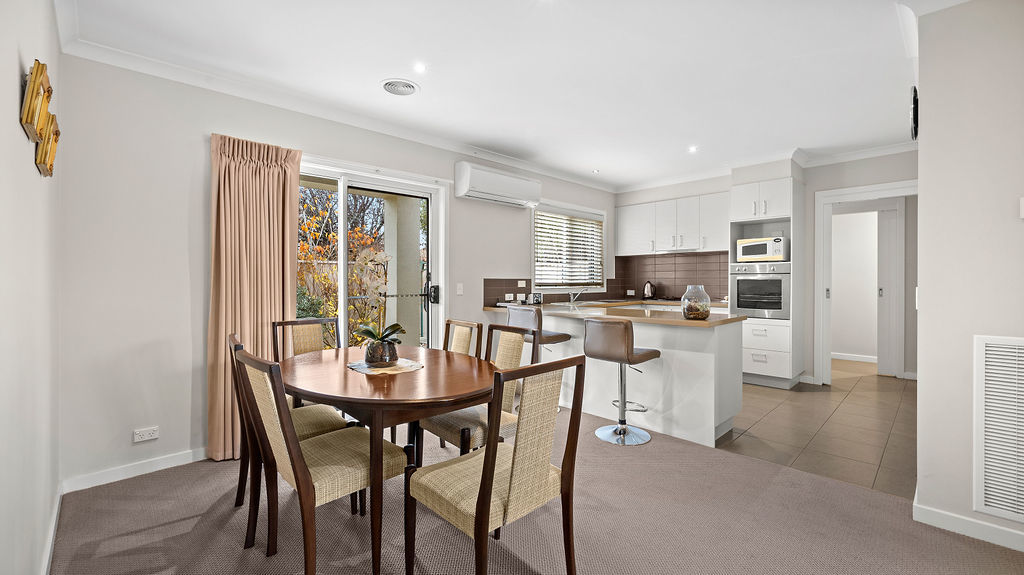 17 BRIGHTON CT, WENDOUREE VIC 3355, 0 phòng ngủ, 0 phòng tắm, Townhouse