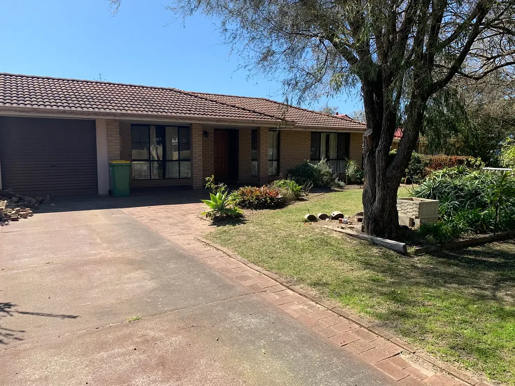 Conveniently located delight!