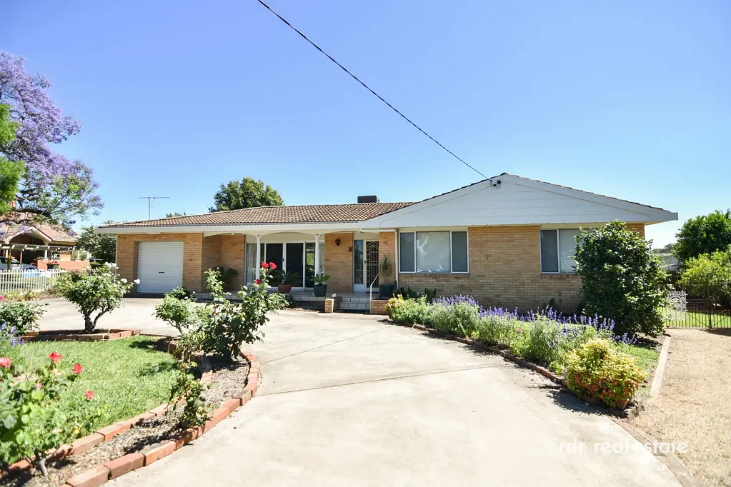 Inverell 3ਬੈੱਡਰੂਮ QUIET COMFORT, EFFORTLESS LIVING – SOLD OFF-MARKET