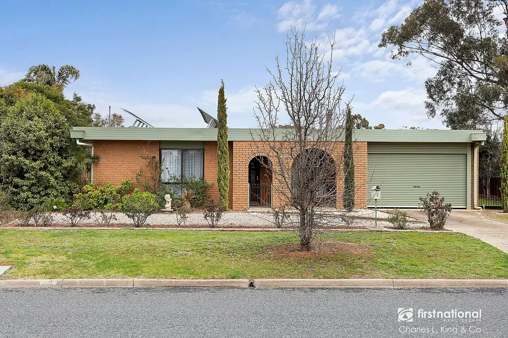 Moama 3Kwarto Central Property With Side Access