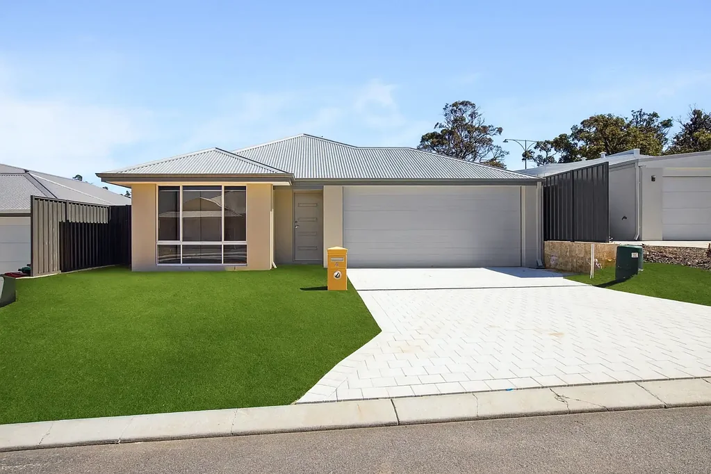 Well-Planned Layout with Privacy & Comfort