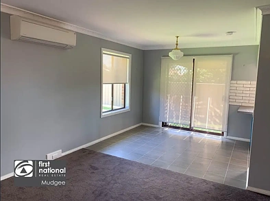 8/26 Lawson Street, Mudgee, NSW 2850, 2房, 1浴, House
