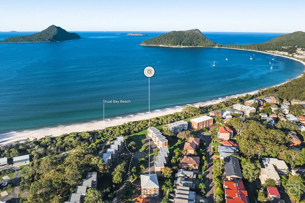 Nelson Bay 3બેડરૂમ From Our Aspect, A Rare Offering Adjacent Two Of The Regions Best Beaches!