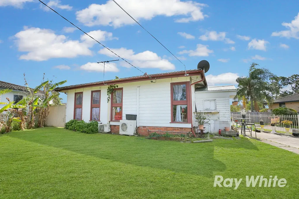 33 Hopman Crescent, Shalvey, NSW 2770